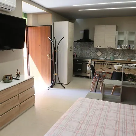 Pleasant In With Open Space