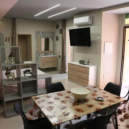 Holiday home Pleasant In With Open Space Agrigento